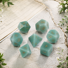 Natural green polyhedral dice stone